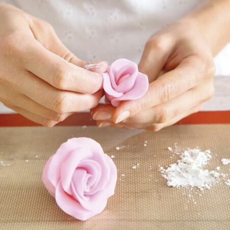 Blüten und Rosen formen Blüten und Rosen formen