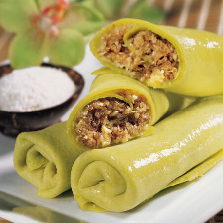 Pfannkuchen mit Kokosfüllung Pfannkuchen mit Kokosfüllung