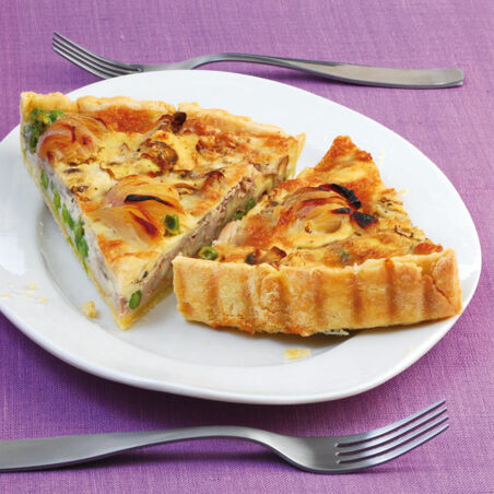 Walnussquiche mit Erbsen Walnussquiche mit Erbsen