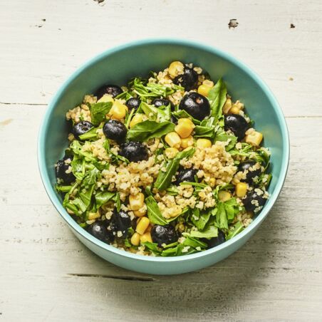 Bulgursalat mit Heidelbeeren Bulgursalat mit Heidelbeeren