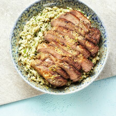 Steak-Bowl mit Zitronenreis Steak-Bowl mit Zitronenreis