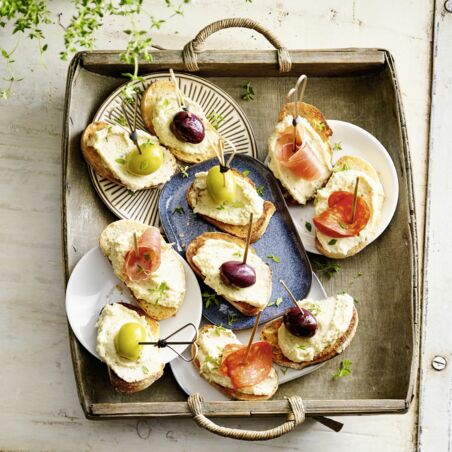 Pintxos mit Bohnencreme Pintxos mit Bohnencreme