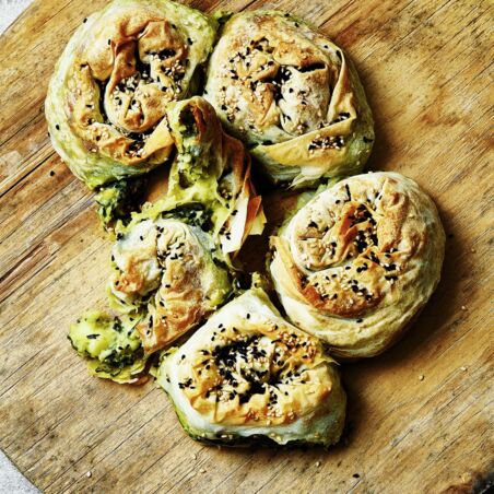 Spinatstrudel-schnecke Spinatstrudel-schnecke