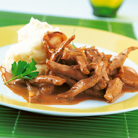 Steakstreifen in Majoransahne Steakstreifen in Majoransahne