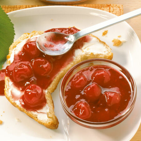 Sauerkirschkonfitüre Sauerkirschkonfitüre