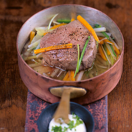 Rinderfilet »à la Tafelspitz« Rinderfilet »à la Tafelspitz«