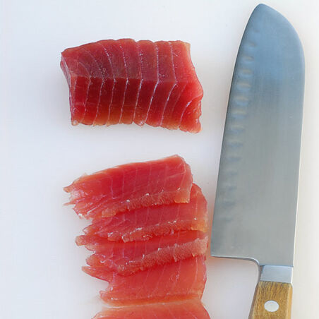 Nigiri-Sushi mit Thunfisch Nigiri-Sushi mit Thunfisch