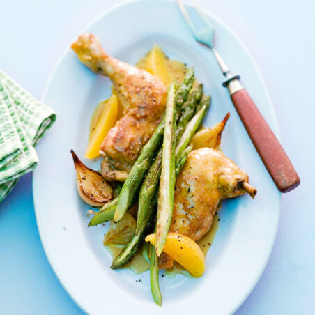 Geschmortes Huhn mit Spargel Geschmortes Huhn mit Spargel