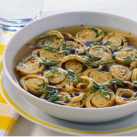 Pfannkuchensuppe Pfannkuchensuppe