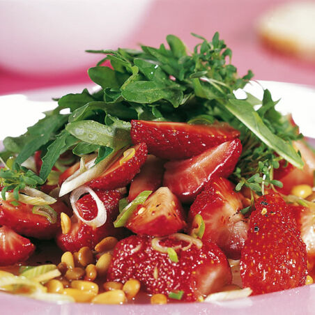 Rucola mit Erdbeeren Rucola mit Erdbeeren