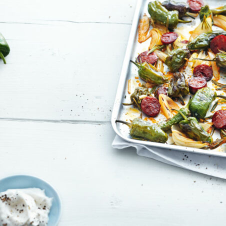 Bratpaprika mit Knoblauchdip Bratpaprika mit Knoblauchdip