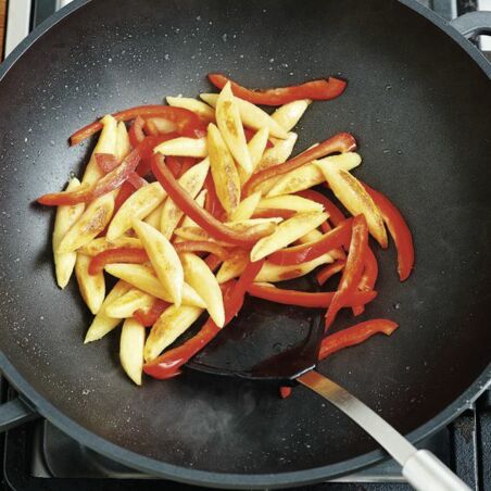 Schupfnudeln mit Steak und Salsa Schupfnudeln mit Steak und Salsa