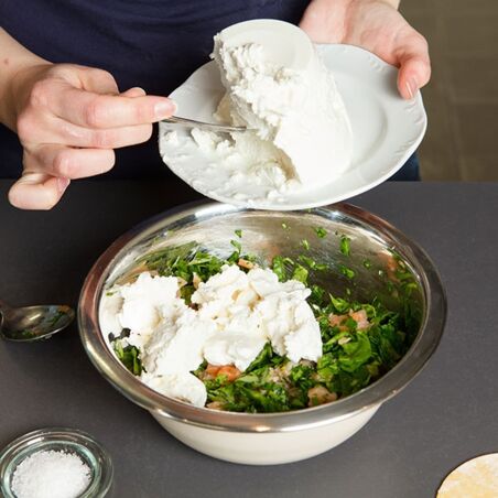 Ravioli mit Ricotta-Lachs-Füllung Ravioli mit Ricotta-Lachs-Füllung