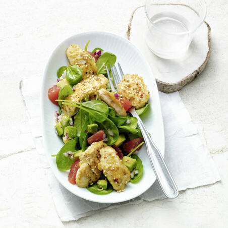 Avocadosalat mit Sesamhuhn Avocadosalat mit Sesamhuhn