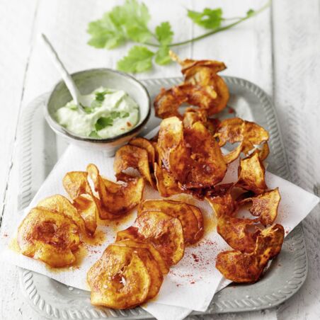 Knusper-Spiralen mit Korianderdip Knusper-Spiralen mit Korianderdip