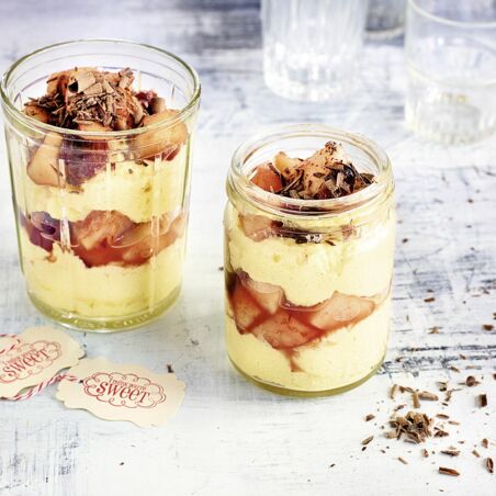 Orangen-Grieß mit Apfelkompott Orangen-Grieß mit Apfelkompott