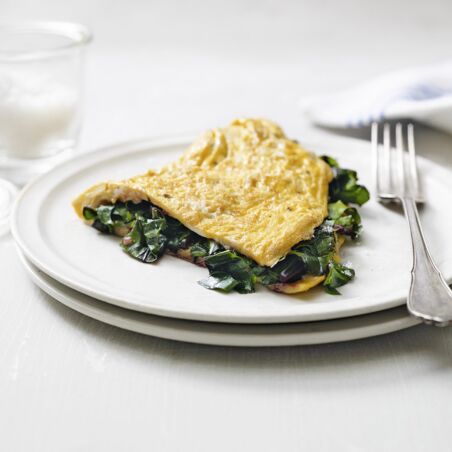 Omelett mit Rote-Bete-Blättern Omelett mit Rote-Bete-Blättern