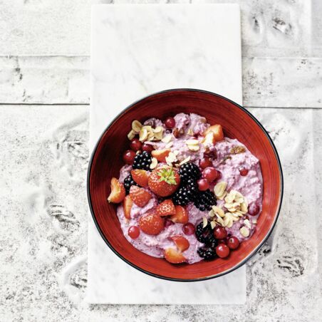 Birchermüsli mit Beeren-Mix Birchermüsli mit Beeren-Mix