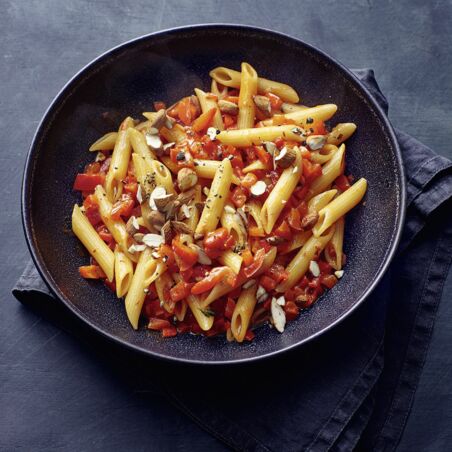 Scharfe Paprikapasta Scharfe Paprikapasta