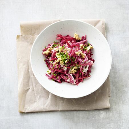 Selleriesalat mit roter Bete Selleriesalat mit roter Bete