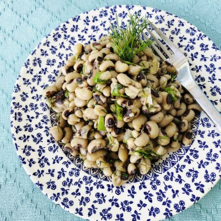 Schwarzaugenbohnen-Salat mit Dill  Schwarzaugenbohnen-Salat mit Dill