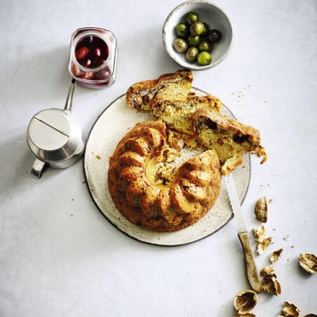 Oliven-Gugelhupf Oliven-Gugelhupf