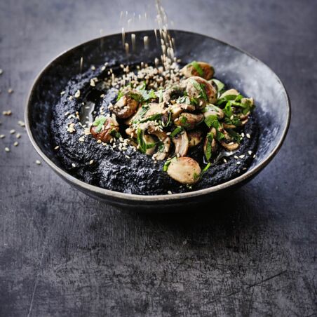 Julia Hoersch Black Hummus mit Champignons