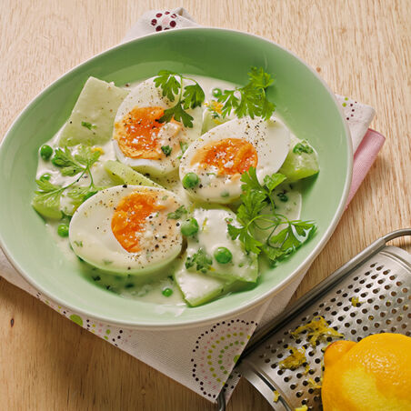 Eier mit Kohlrabiragout Eier mit Kohlrabiragout