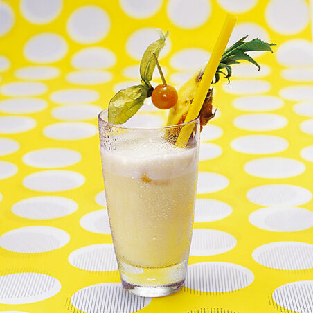 Exotischer Fruchtcocktail Exotischer Fruchtcocktail