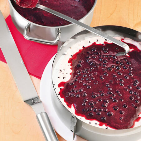 Heidelbeer-Sahne-Schnitten Heidelbeer-Sahne-Schnitten