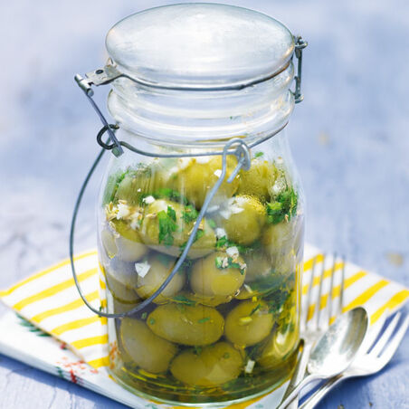 Marinierte Oliven mit Fenchel Marinierte Oliven mit Fenchel