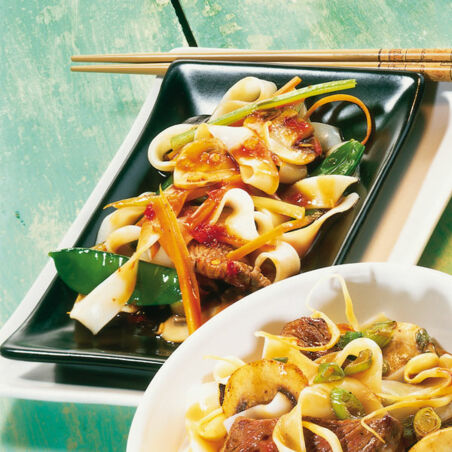Reisnudeln mit Rindfleisch Reisnudeln mit Rindfleisch