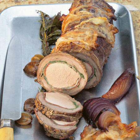Rinderrollbraten mit Schweinefilet Rinderrollbraten mit Schweinefilet