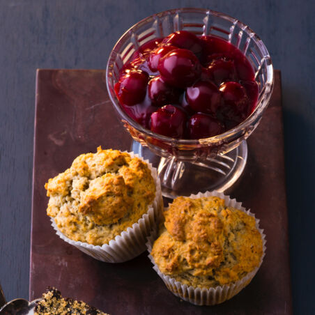 Bananen-Kirsch-Muffins Bananen-Kirsch-Muffins