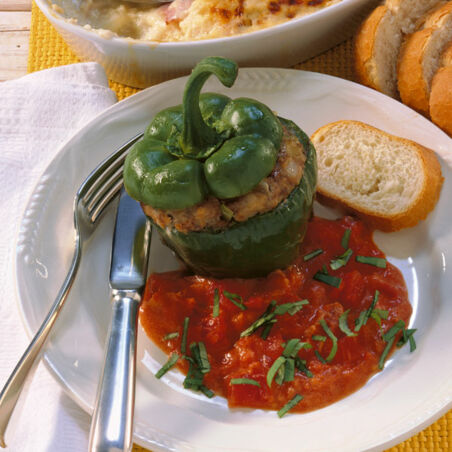 Gefüllte Paprikaschoten Gefüllte Paprikaschoten