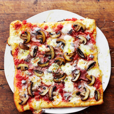 Pizza Capricciosa Pizza Capricciosa