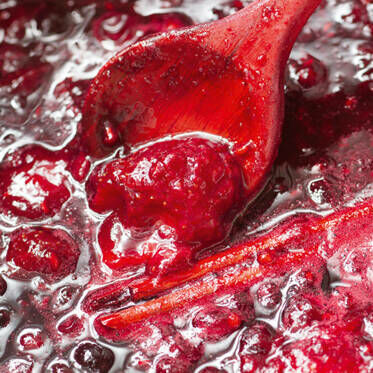 Rote Grütze mit Sauerkirschen Rote Grütze mit Sauerkirschen