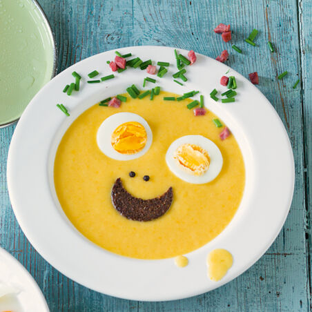 Smiley-Pastinaken-Kartoffelsuppe Smiley-Pastinaken-Kartoffelsuppe