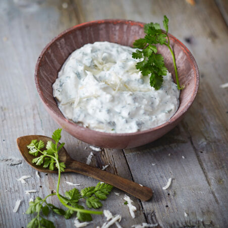 Meerrettich-Kräuter-Dip Meerrettich-Kräuter-Dip