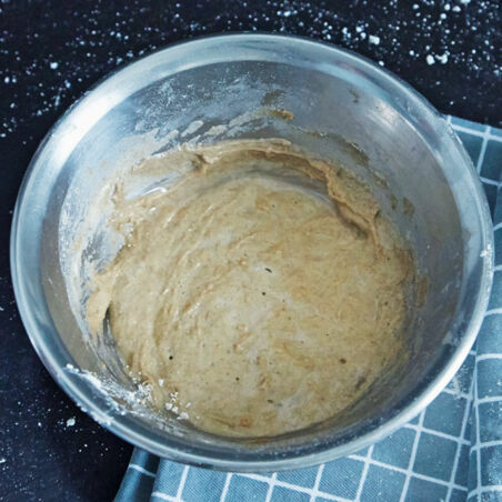 Grundrezept Anstellgut und Sauerteig Grundrezept Anstellgut und Sauerteig