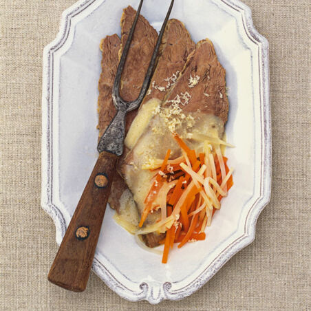 Tellerfleisch mit Meerrettichsauce Tellerfleisch mit Meerrettichsauce