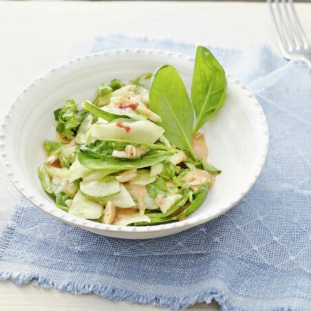 Gurken-Frühlingsspinat-Salat Gurken-Frühlingsspinat-Salat