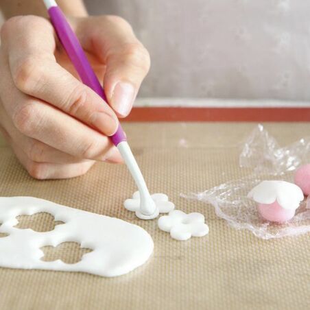 Blüten und Rosen formen Blüten und Rosen formen