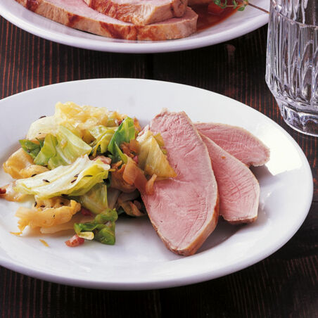 Spanferkel mit Spitzkohl Spanferkel mit Spitzkohl