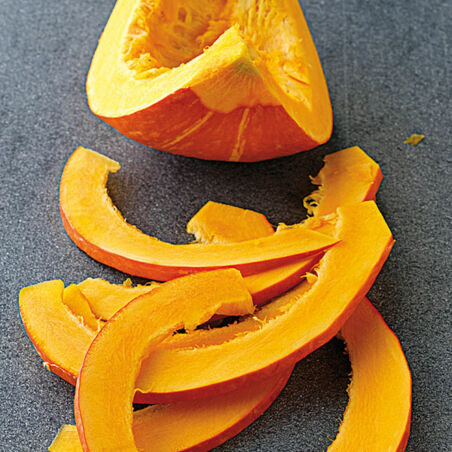 Zander auf Kürbisspalten mit Dillpesto Zander auf Kürbisspalten mit Dillpesto