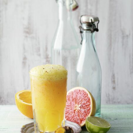 Limonade mit Grapefruit und Chili Limonade mit Grapefruit und Chili