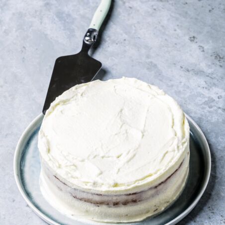 White Cake mit Sahne White Cake mit Sahne