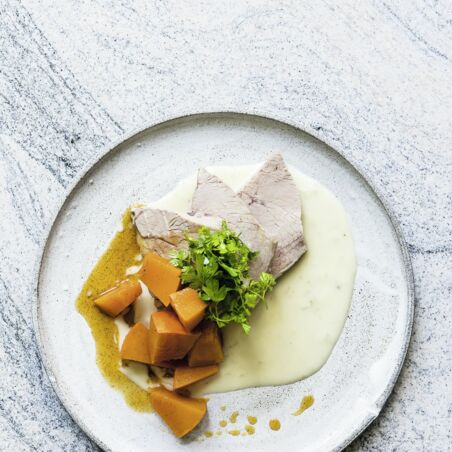 Süßsauer eingelegter Kürbis mit Kalbstafelspitz Süßsauer eingelegter Kürbis mit Kalbstafelspitz