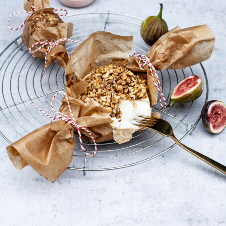 Ziegenkäse mit Walnusskruste Ziegenkäse mit Walnusskruste