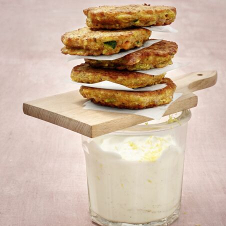 Gemüsefritters mit Dip Gemüsefritters mit Dip